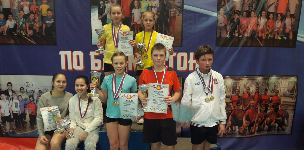          VOSKRESENSK  OPEN.